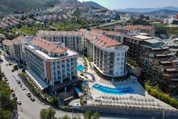 Ramada Hotel & Suites by Wyndham Kuşadası