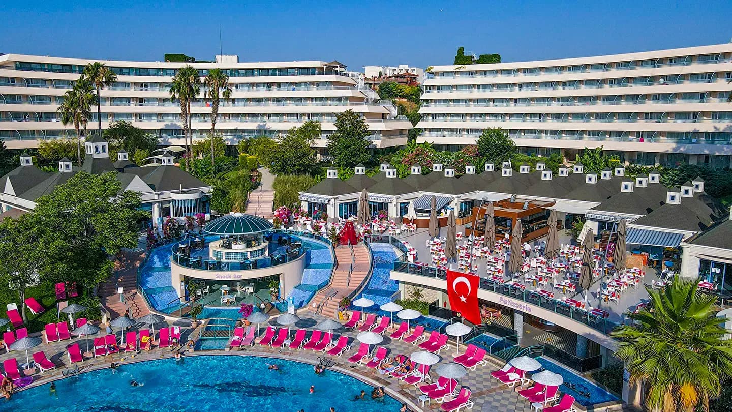 Grand Blue Sky International Tüm Fotoğraflar