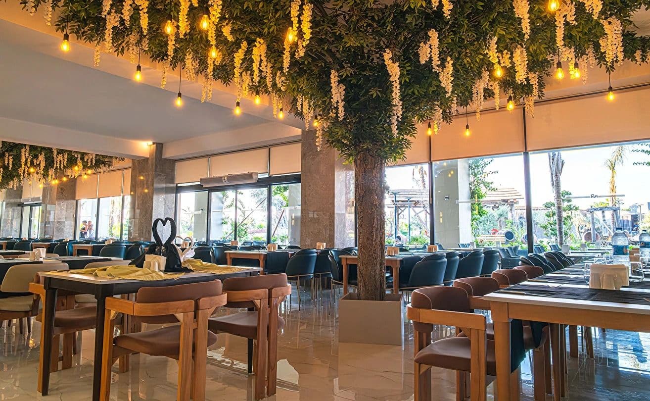 Dream Fun World Restaurant