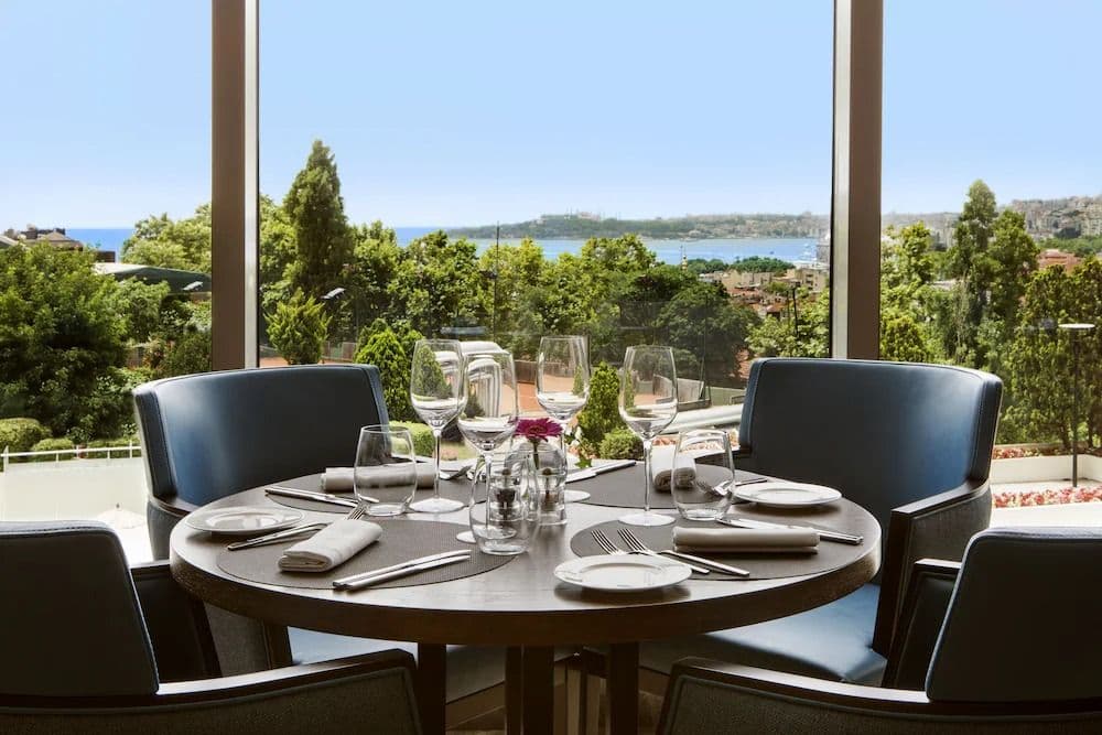 Conrad Istanbul Bosphorus Restaurant