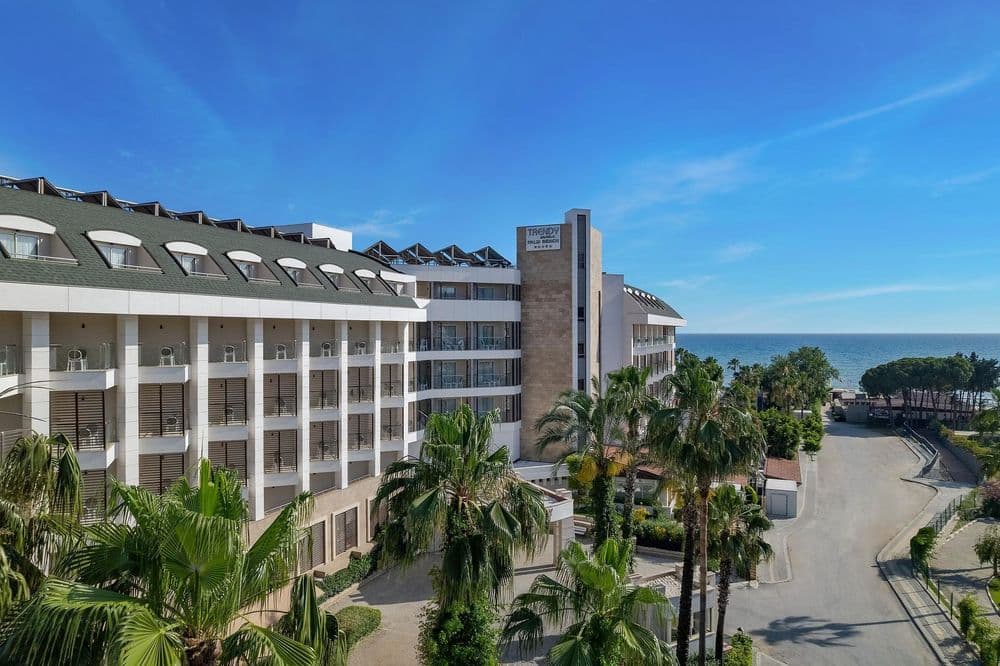 Trendy Palm Beach (+16) Tüm Fotoğraflar