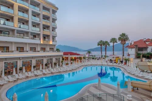 Golden Rock Beach Hotel