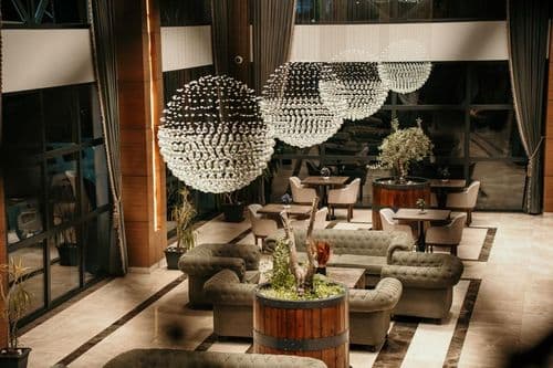 GRAND VAVES OTEL