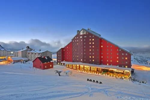 Karinna Hotel Convention Center