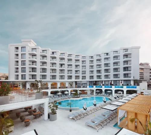 Lalila Blue Suites 5 Star