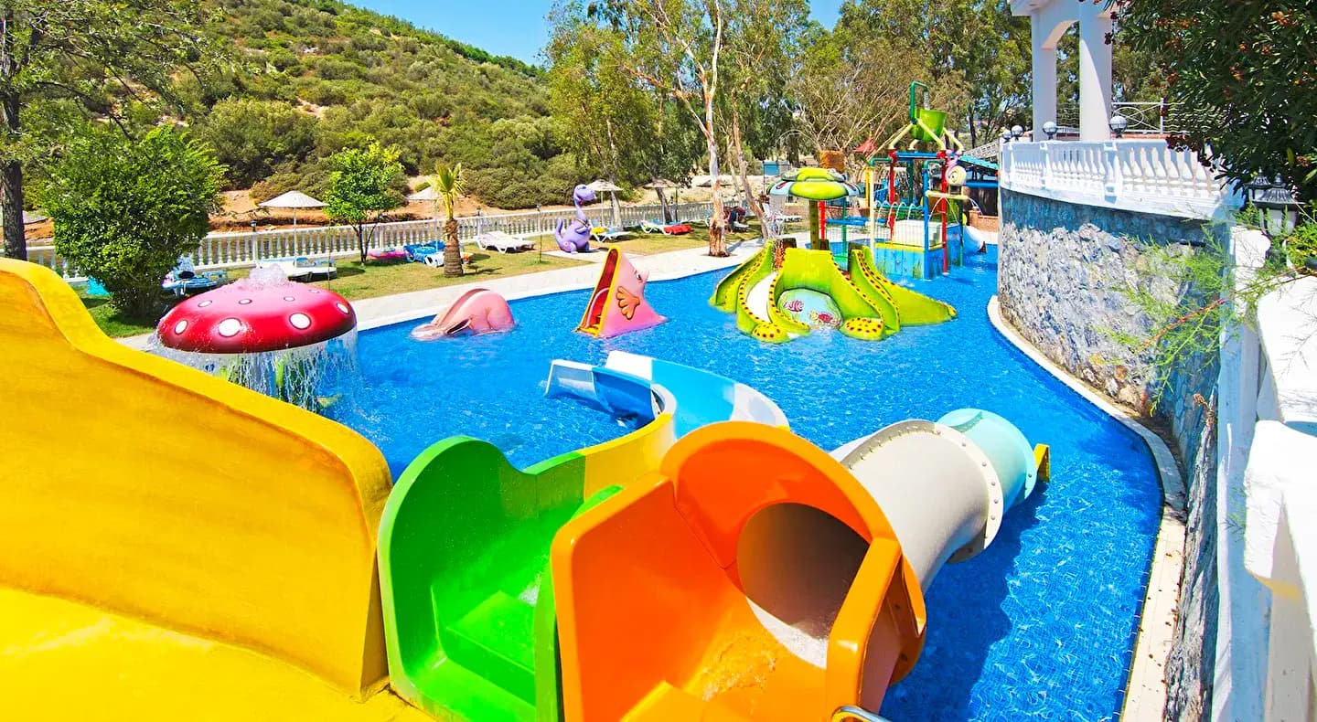 Tusan Beach Resort Hotel Eğlence